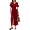 006 — Vestido Esencia Midi Con Cinturón Rojo burdeos