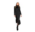 Vestido negro de cuello alto de REVES con manga larga, falda cruzada y volantes en el bajo. Diseño elegante.